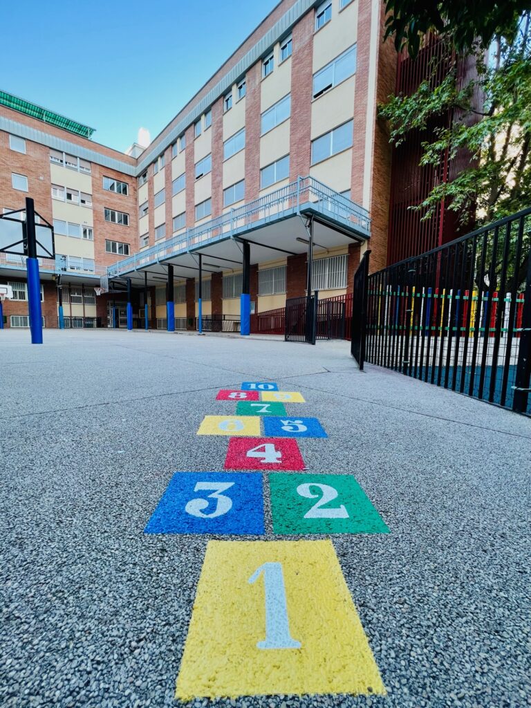 Rayuela_colegio3
